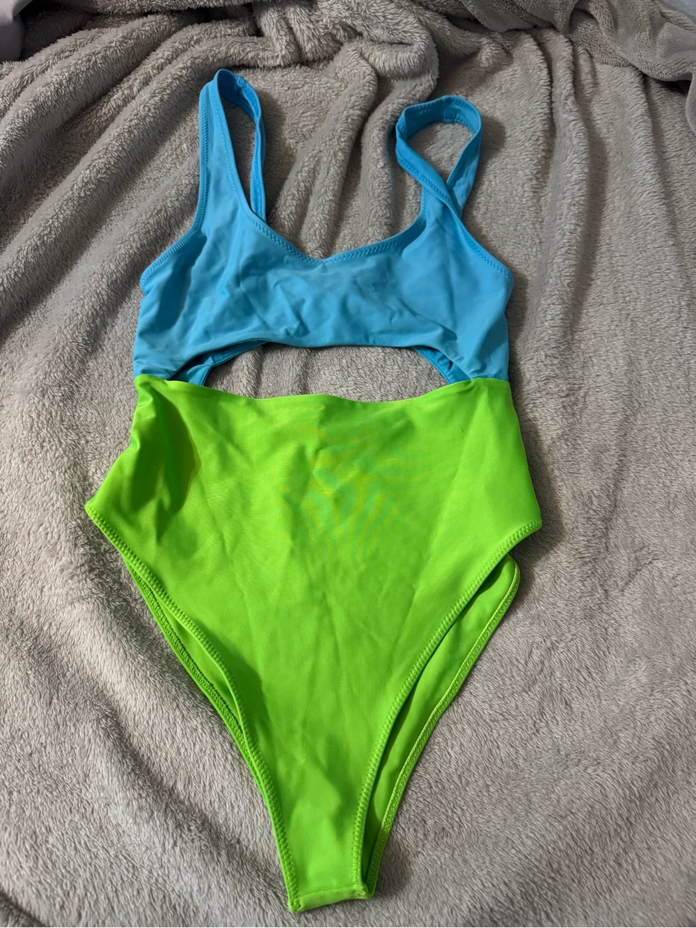 Zara Two-Tone Blue and Lime Green One-Piece Swim Size Small